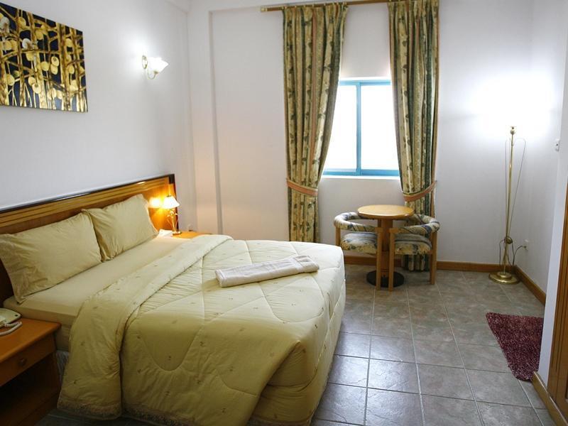 Dubai Youth Hotel Экстерьер фото