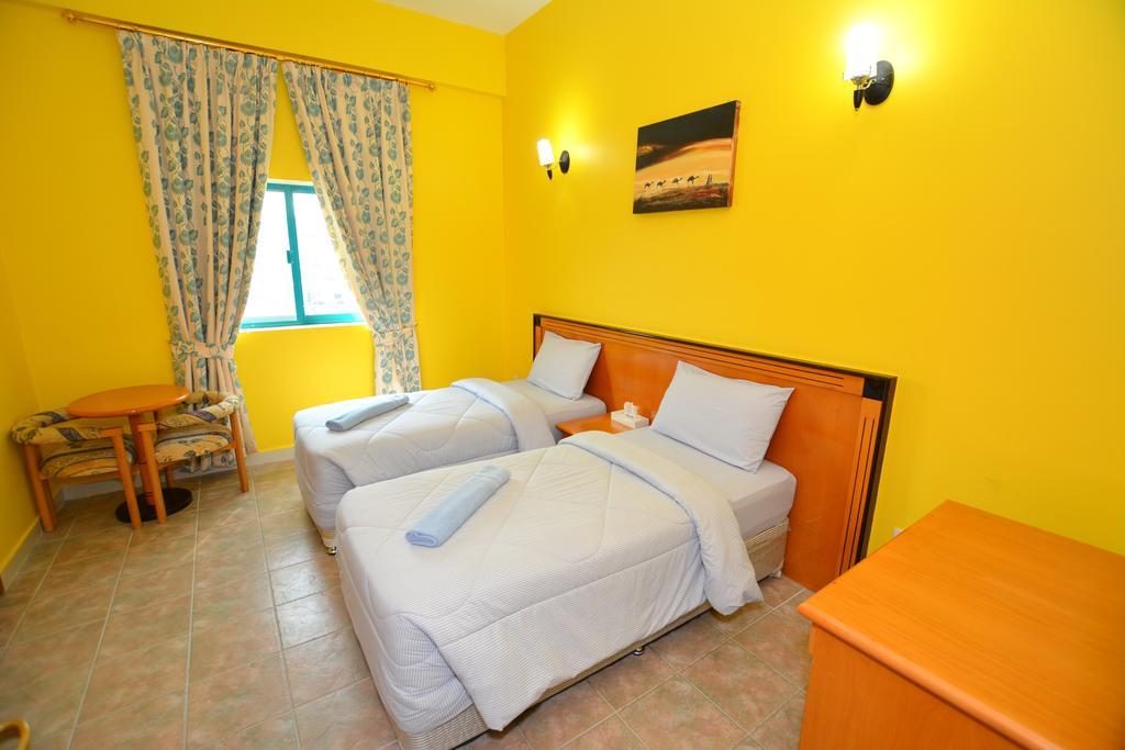 Dubai Youth Hotel Экстерьер фото