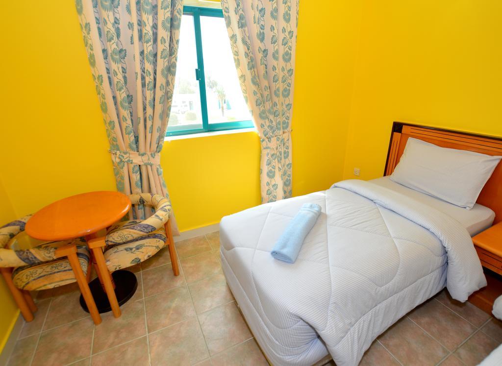 Dubai Youth Hotel Экстерьер фото