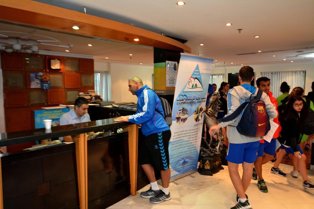 Dubai Youth Hotel Экстерьер фото