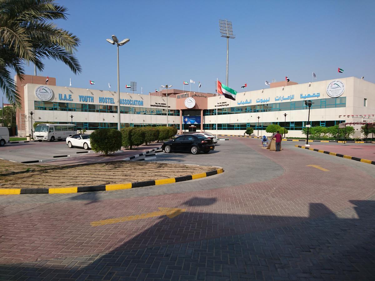 Dubai Youth Hotel Экстерьер фото